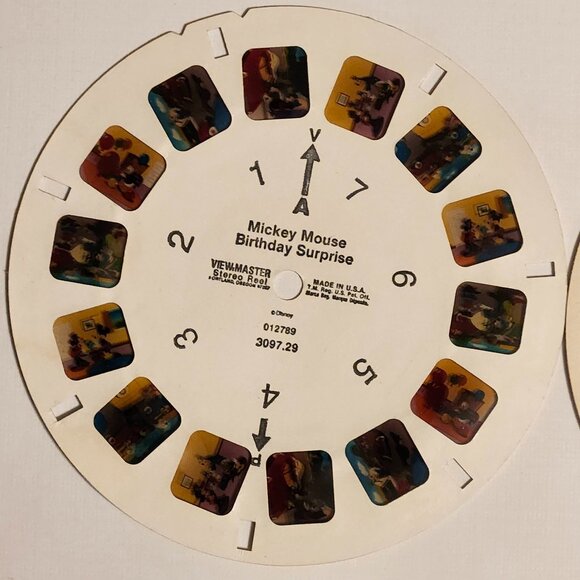 VINTAGE WALT DISNEY View Master Reels Mickey Mouse Birthday Surprise x2 - Picture 2 of 4